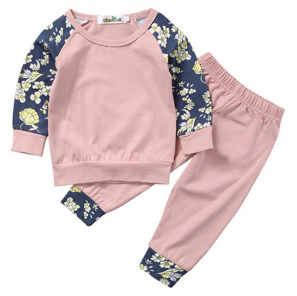 Outfit - Evie